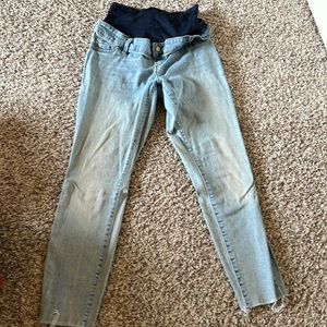 Light blue maternity jeans from old navy